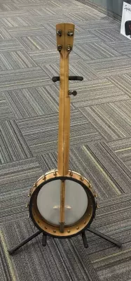 Rickard Banjo Dobson 2
